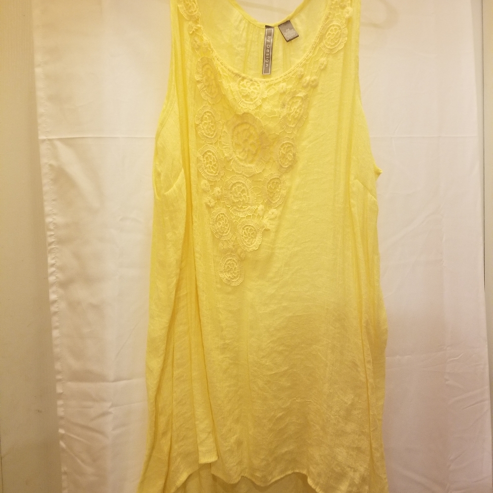 NWOT By Design 2x women's shirt